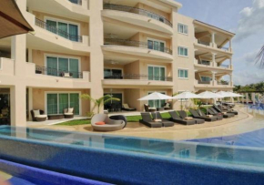 CONDO IN CLUB MARINA AT PUERTO AVENTURAS